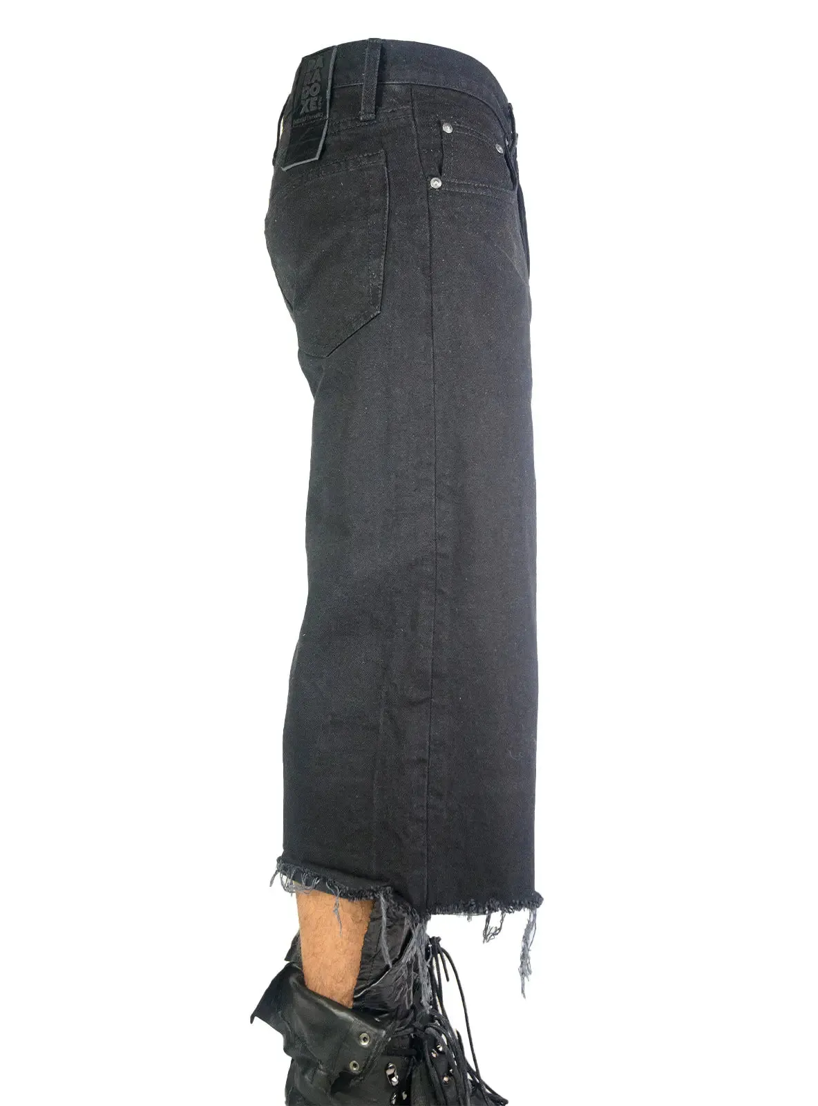 BLACK DENIM SHORTS