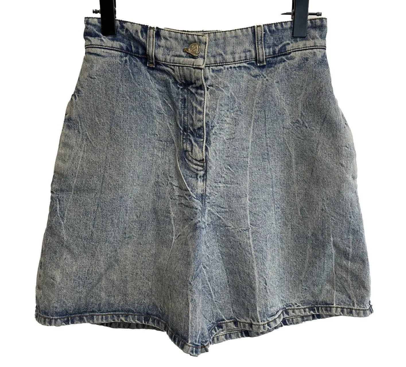 Chanel Excellent Mini Denim Jean Shorts