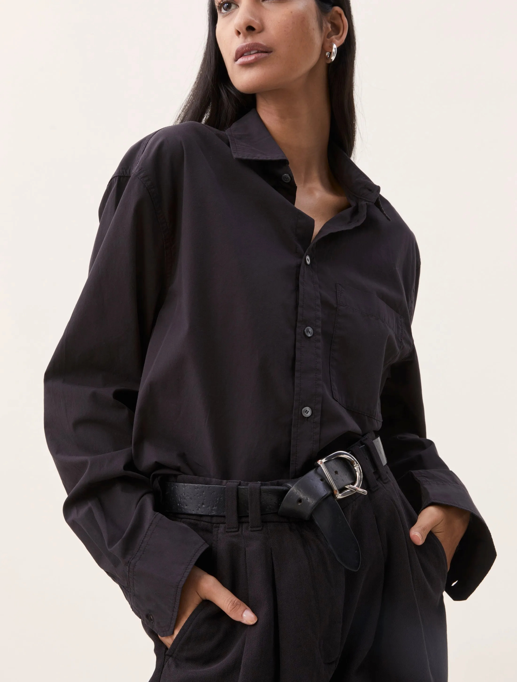 Como Shirt in Obsidian