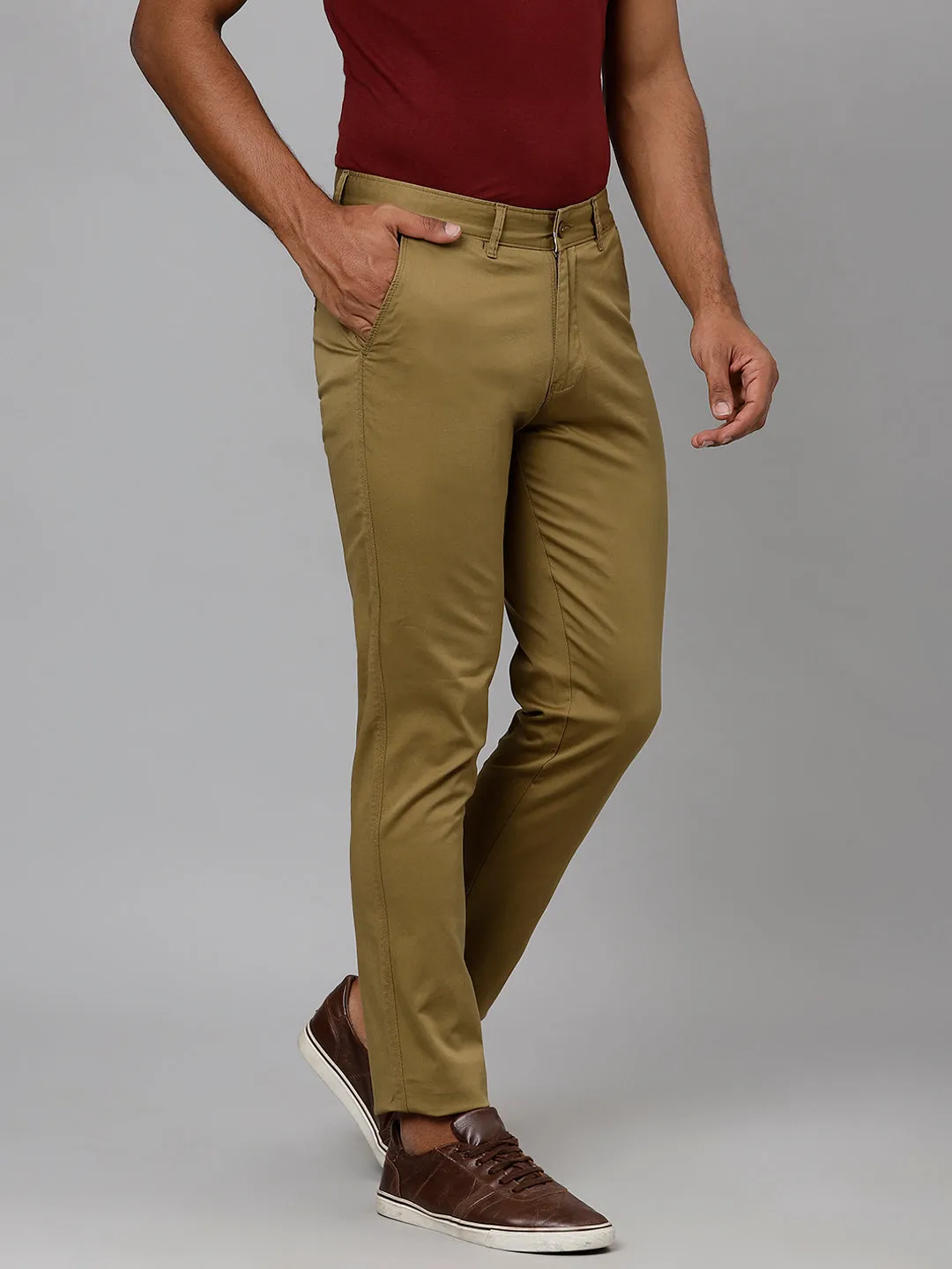Men Khaki Slim Fit Mid Rise Casual Trouser